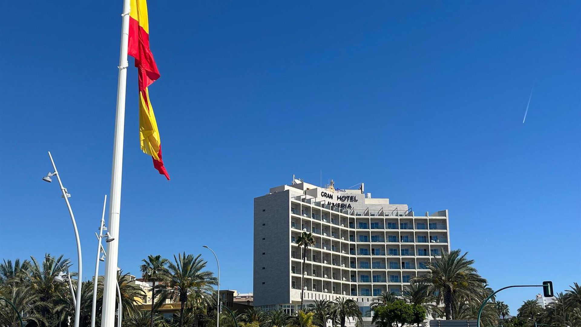Almería extiende las bonificaciones fiscales a hoteles y entidades sociales
