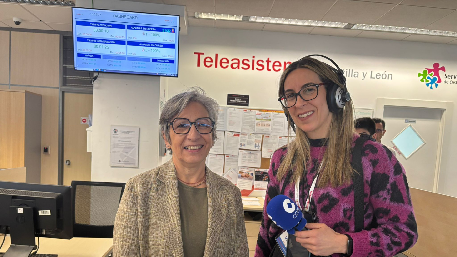 Así funciona el 'ángel de la guarda' telefónico que cuida de 65.000 personas en Castilla y León