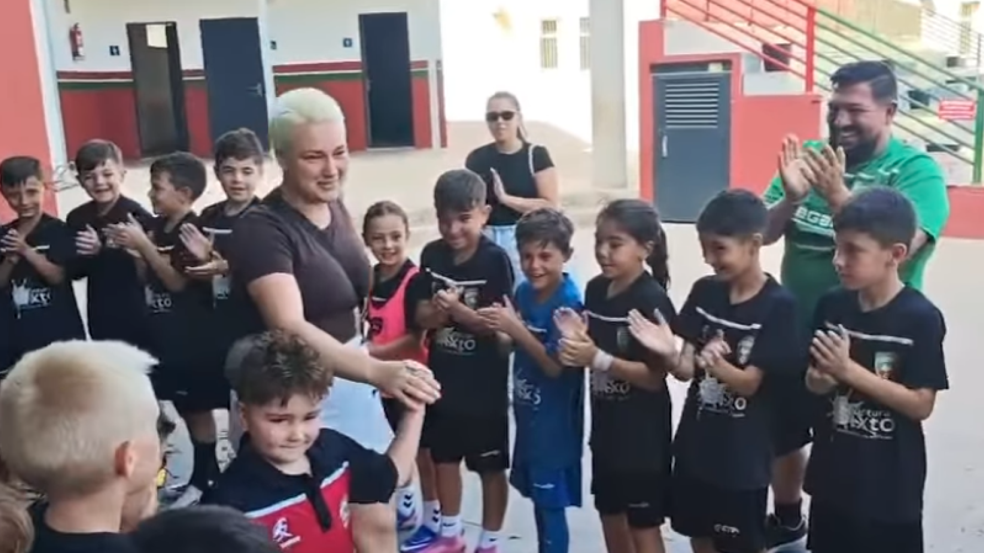 La emocionante vuelta de Kylian: el niño de 6 años que inspira al fútbol malagueño tras vencer a un tumor