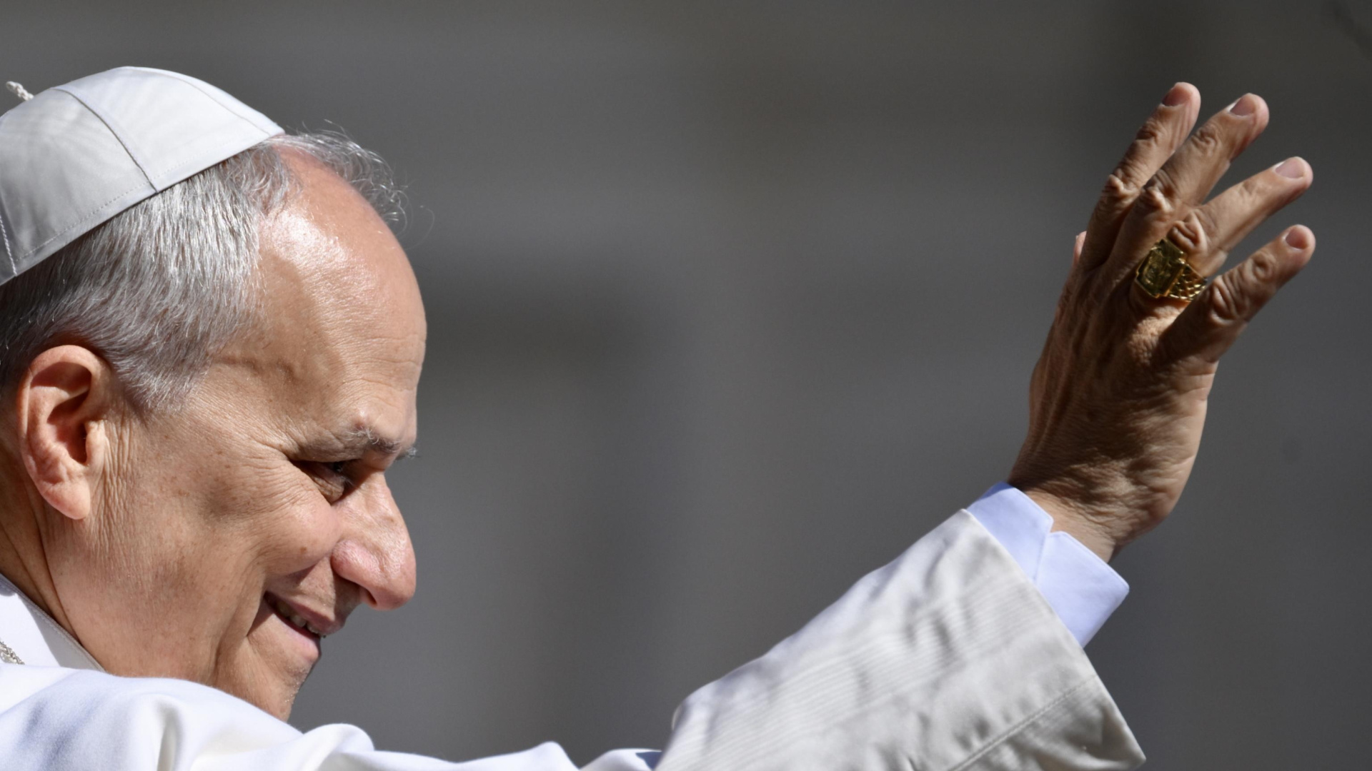 España se vuelca con el Papa: los voluntarios reciben formaciones de seguridad para la visita de León XIV