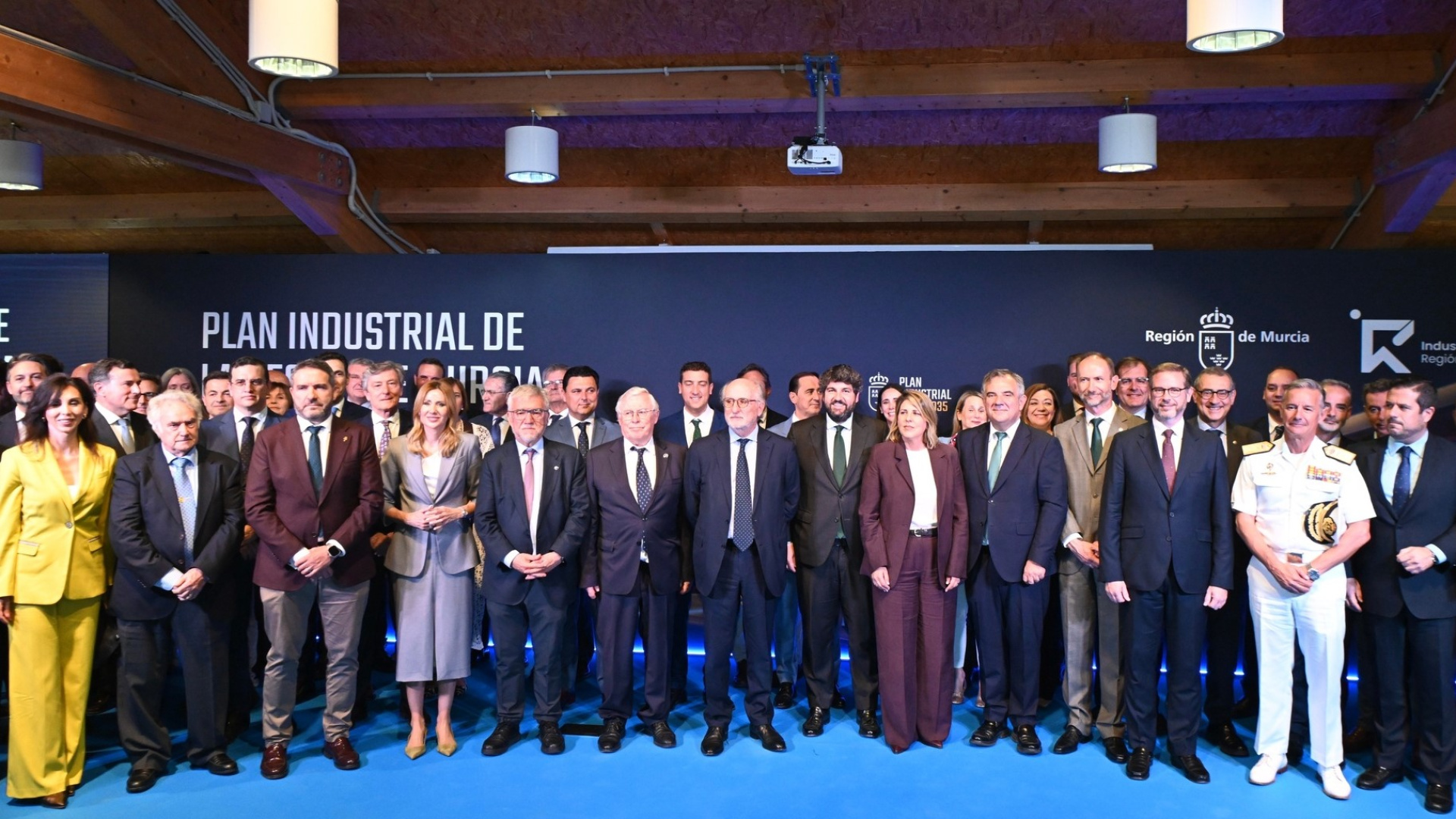 López Miras advierte a los firmantes de la moción de censura que los cartageneros 