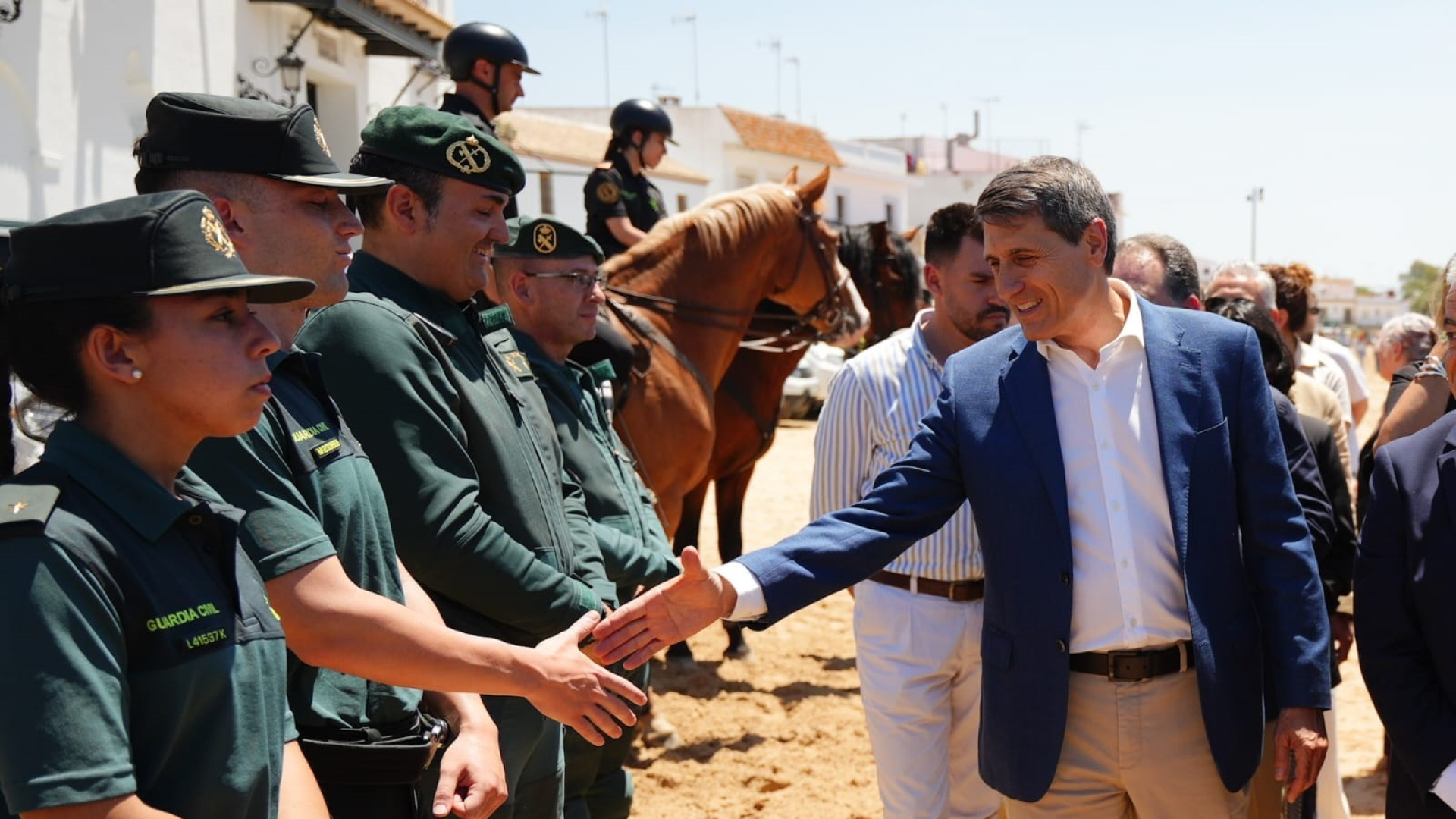 El Gobierno blinda El Rocío con un despliegue de más de 3.000 agentes