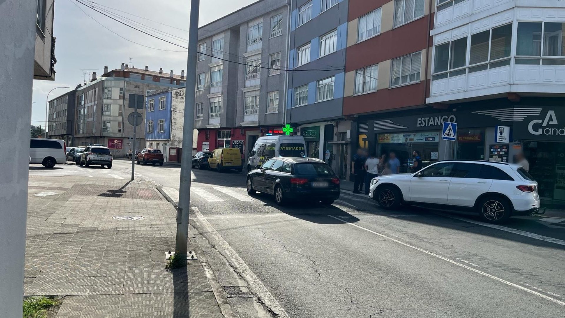 Una mujer herida en Narón tras ser atropellada en un paso de peatones de A Gándara