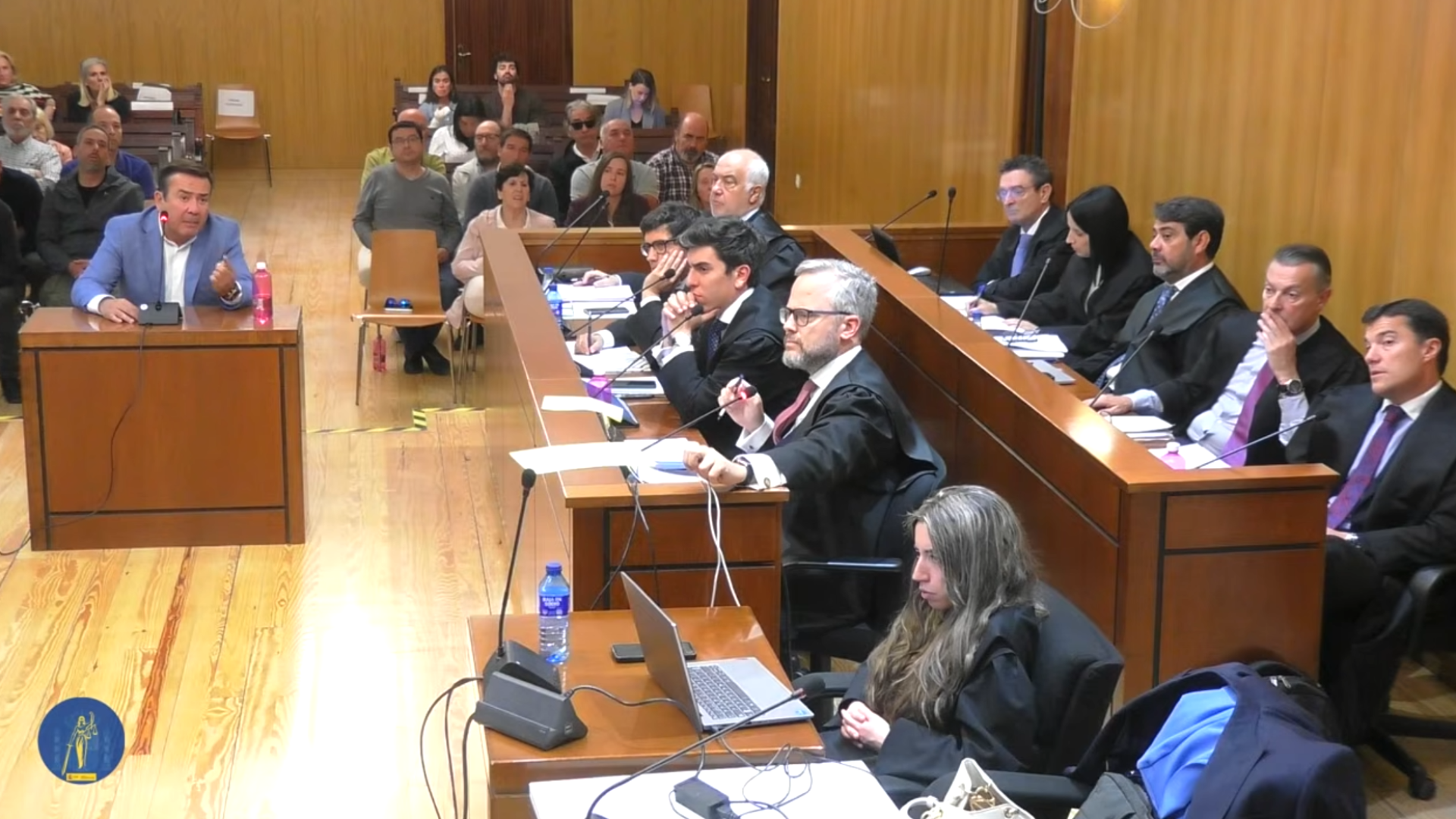 El juicio en Valladolid de los ataúdes: Las hijas del dueño de la funeraria niegan su implicación