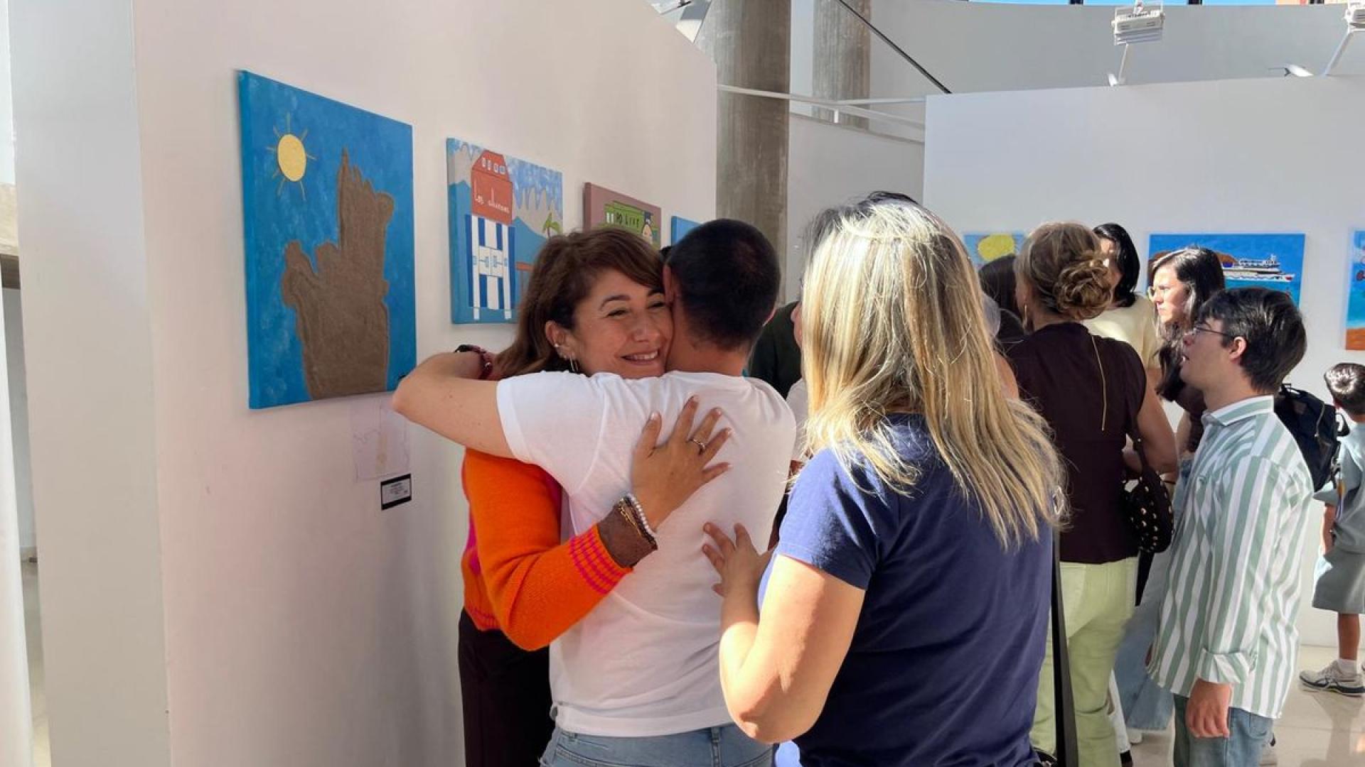 El arte que emociona y rompe barreras ilumina Cartagena con la exposición 'Sensaciones'