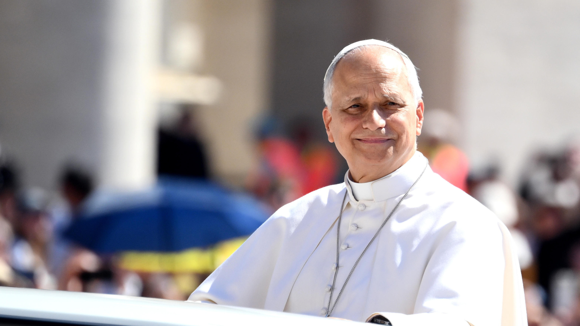 La fe que mueve a los jóvenes sevillanos ante la visita del Papa: 