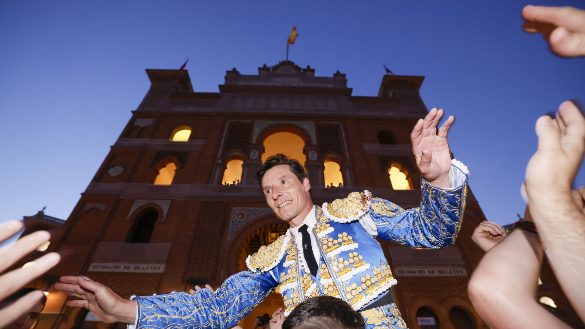 Urdiales y el viejo milagro del toreo caro en Las Ventas