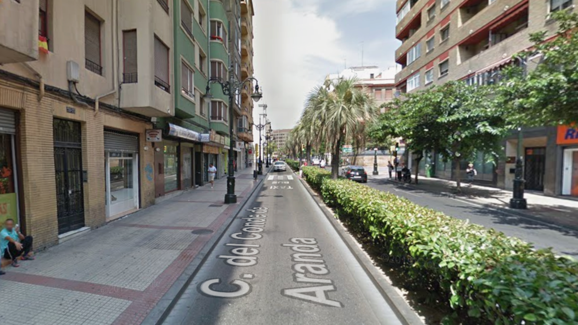 Herida grave una niña tras ser atropellada por un autobús en Zaragoza