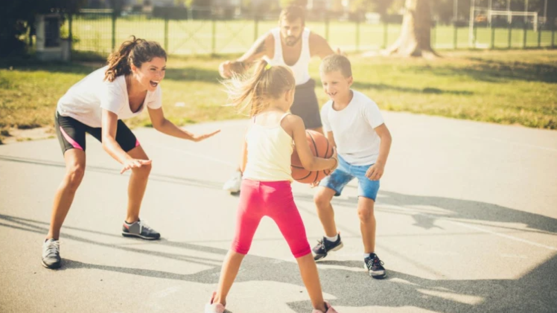 La Rioja busca familias para acoger a 29 menores con un nuevo modelo más flexible: Pasar una tarde en familia, merendar o ver un partido puede cambiar la vida de un niño porque 