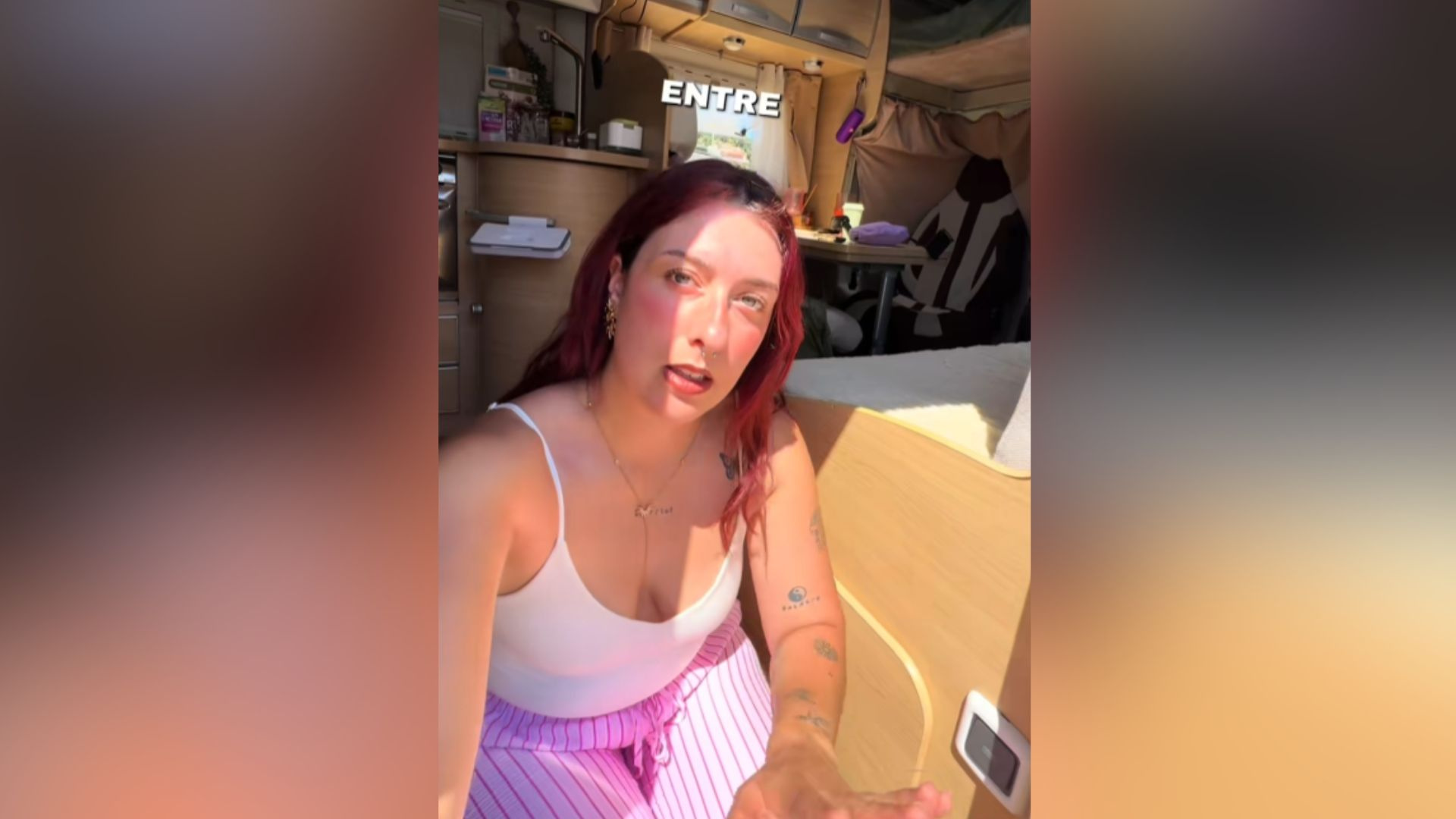Miriam vive en una autocaravana: 