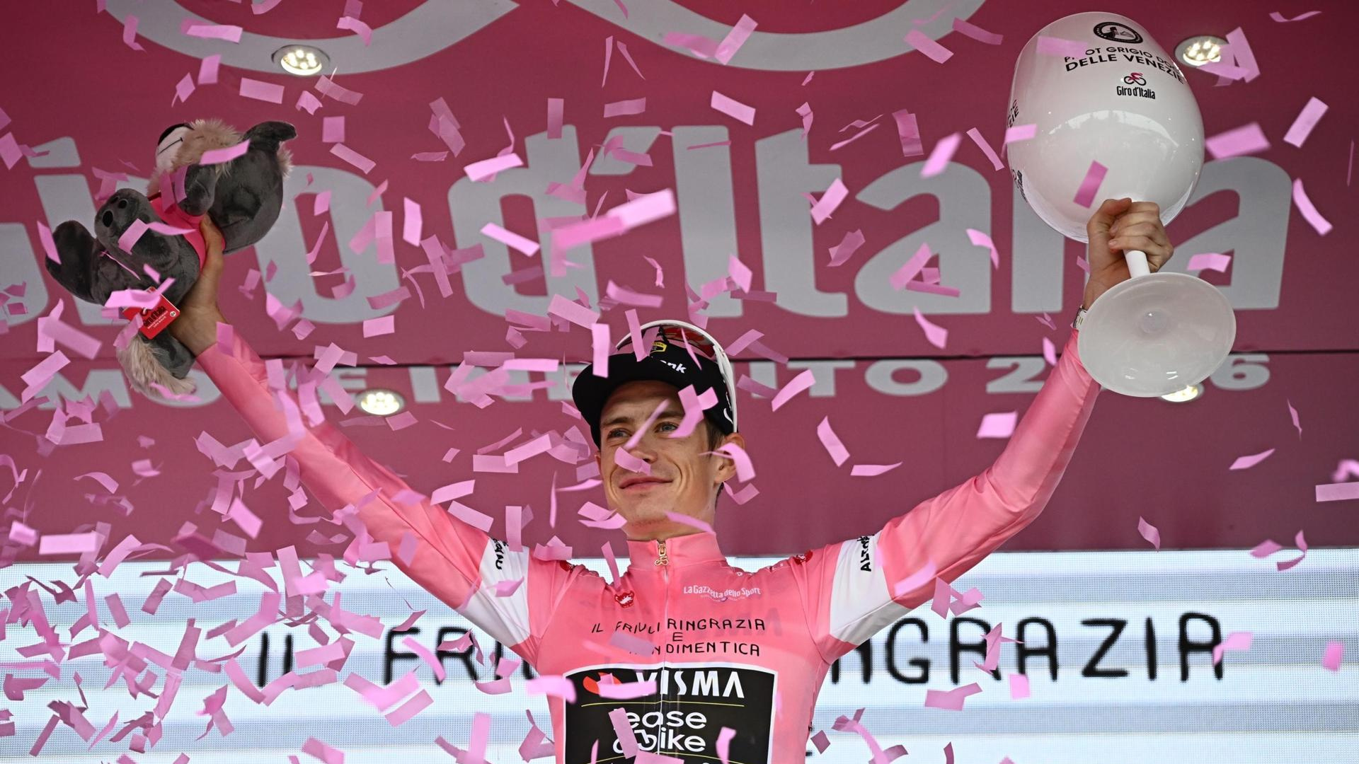 Vingegaard consigue el 'triplete' ganando su primer Giro de Italia