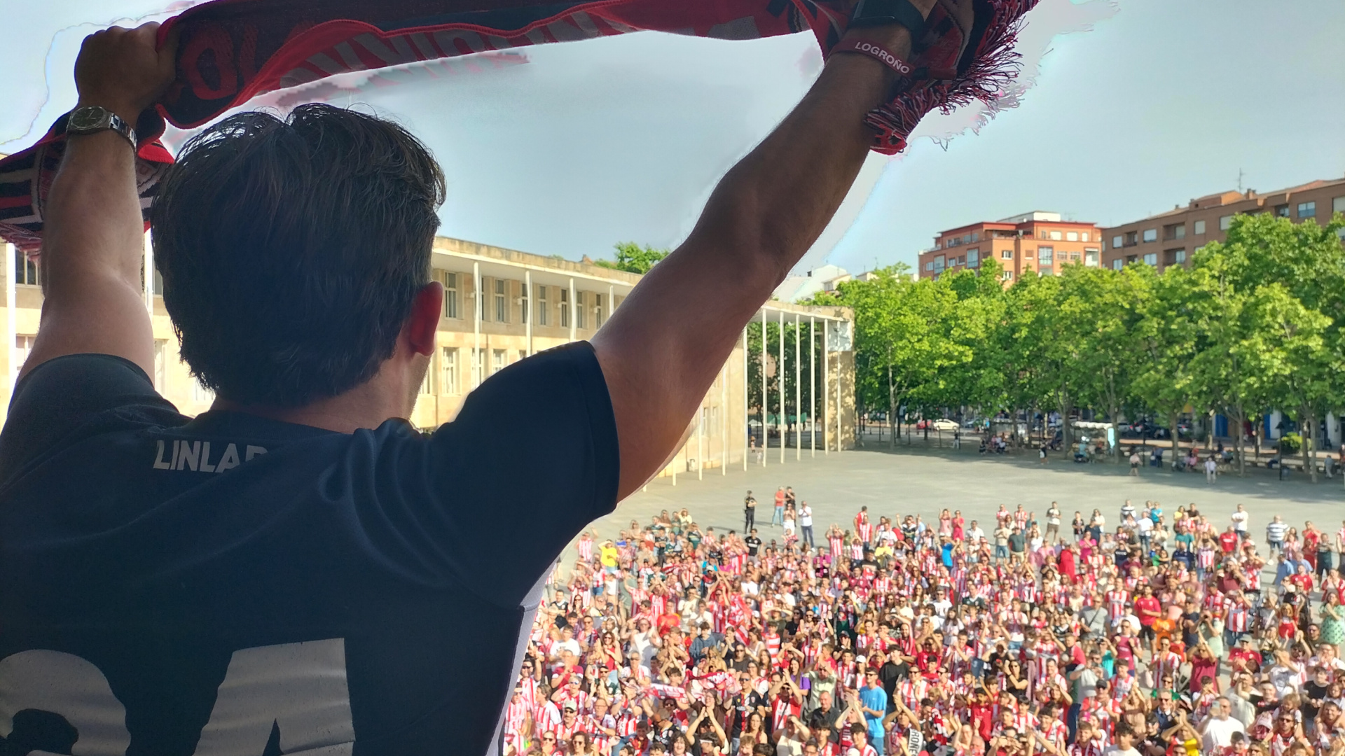 La UD Logroñés celebra su ascenso a Primera RFEF con la vista puesta en Segunda División