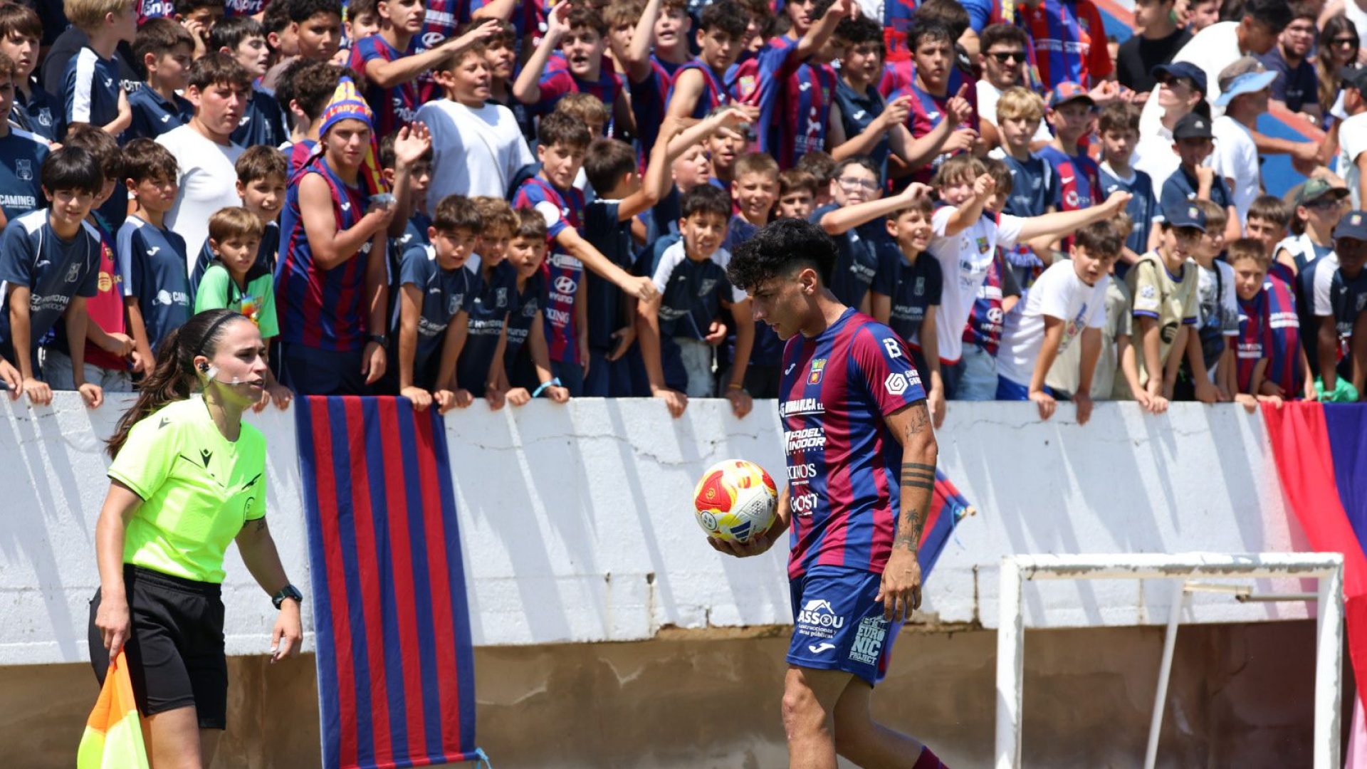 El Poblense despierta de la manera más cruel y en el partido interminable del sueño del ascenso a Primera RFEF