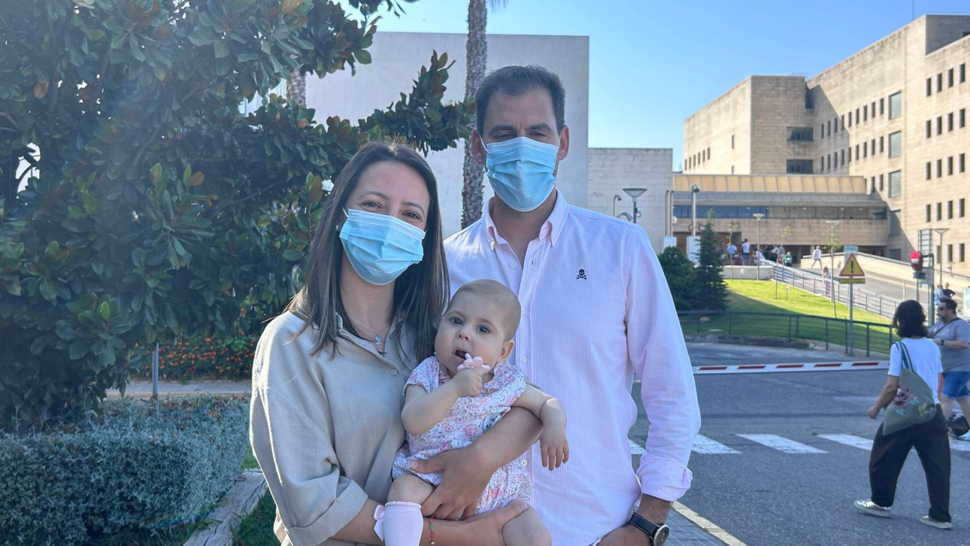 El corazón de Greta late con fuerza: la proeza médica del Reina Sofía que devuelve la esperanza a una familia