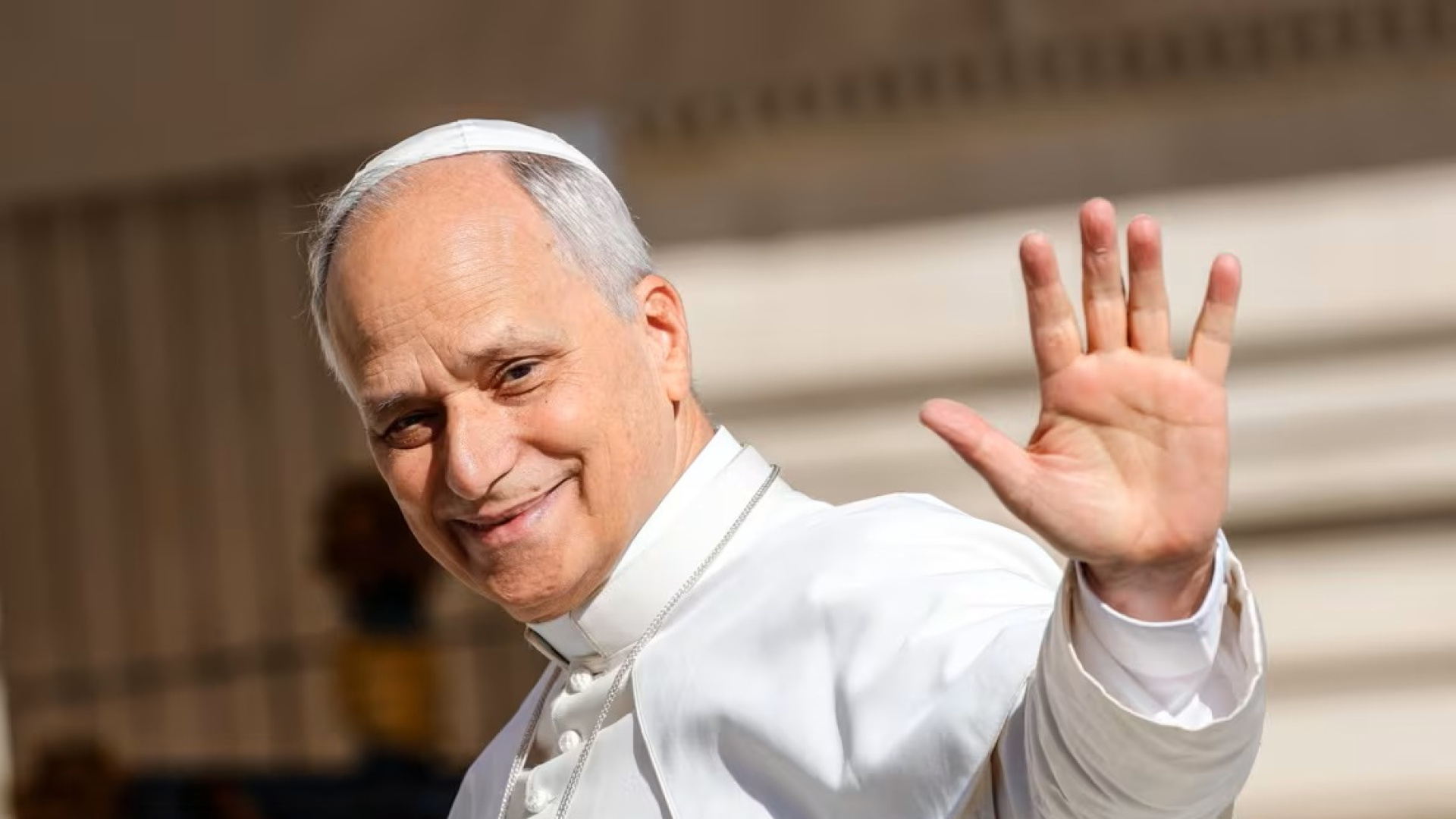 El transporte público de Barcelona ante la visita del Papa: consulta huelgas, estaciones cerradas y horarios especiales