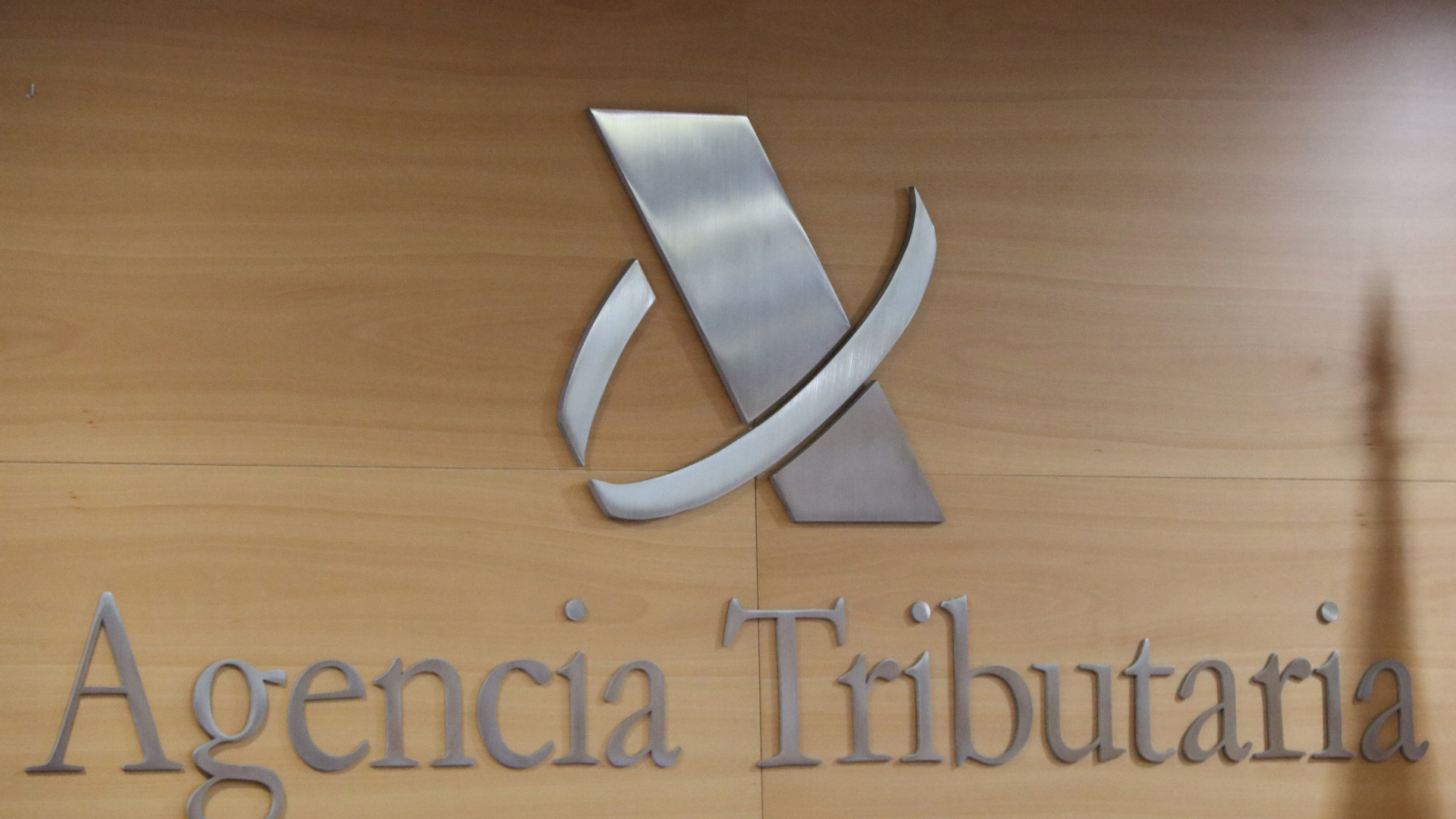 Hacienda abona ya 874 millones de euros a los contribuyentes catalanes por la Renta