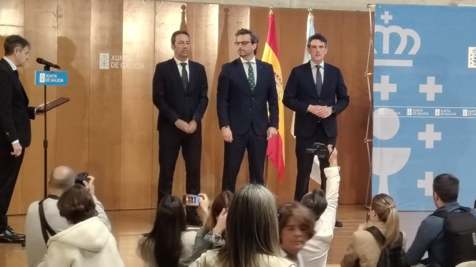 Alfonso Villares toma posesión como delegado de la Xunta en Lugo: 