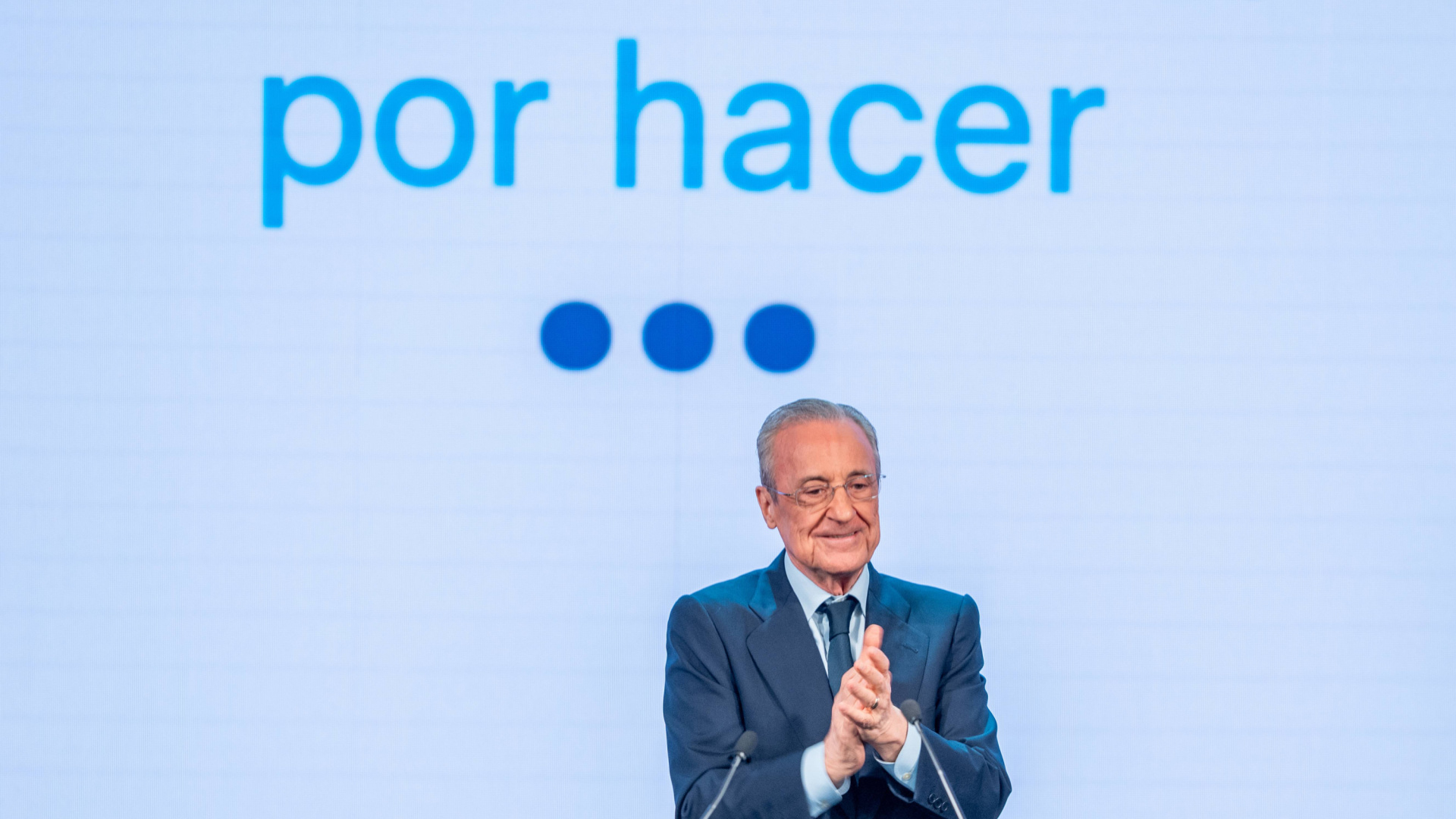 Florentino Pérez promete regalar cada año a sus socios la camiseta oficial con una insignia que solo ellos podrán lucir