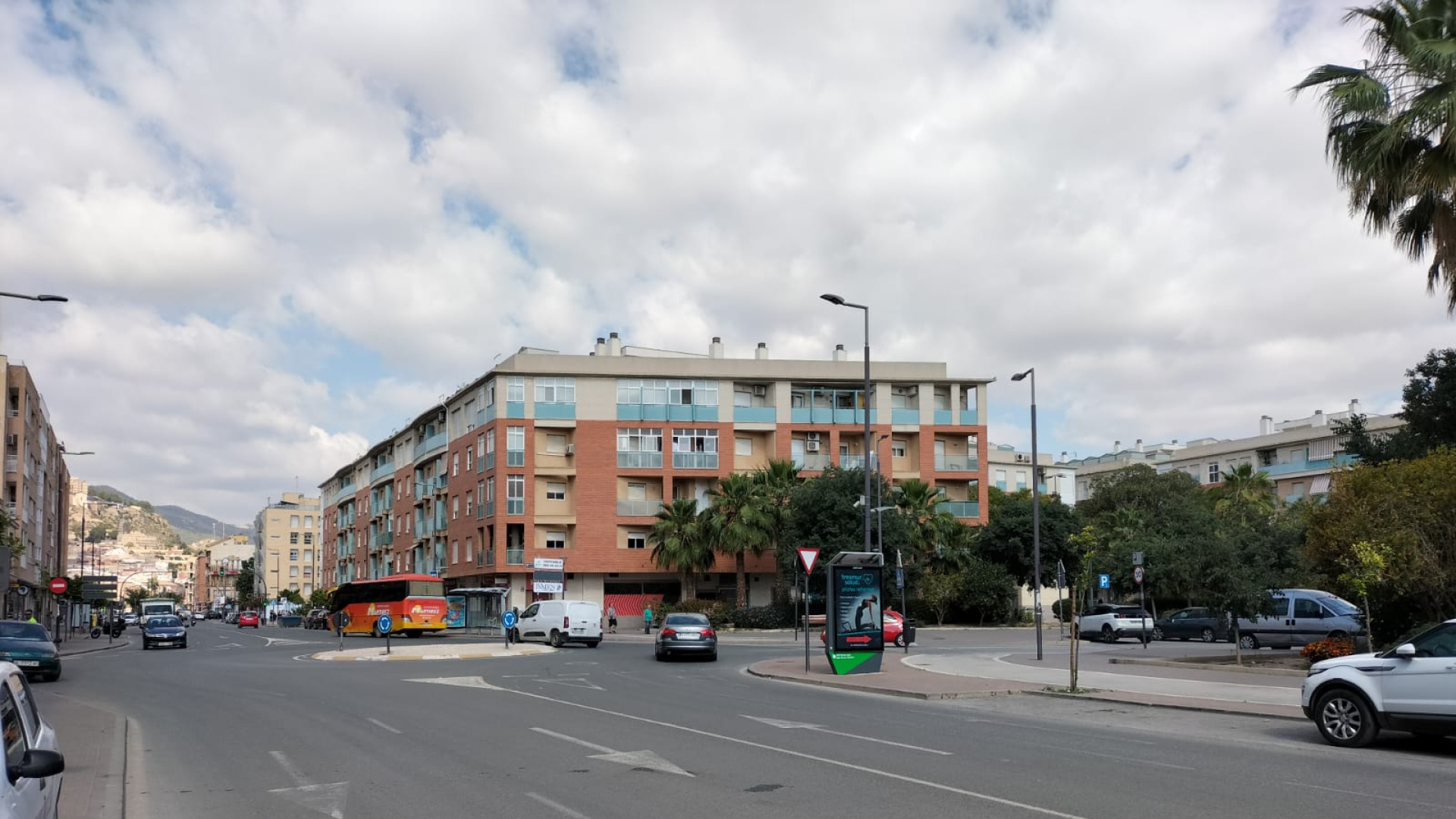 Lorca triplica la iluminación de la Avenida Europa para reforzar la seguridad