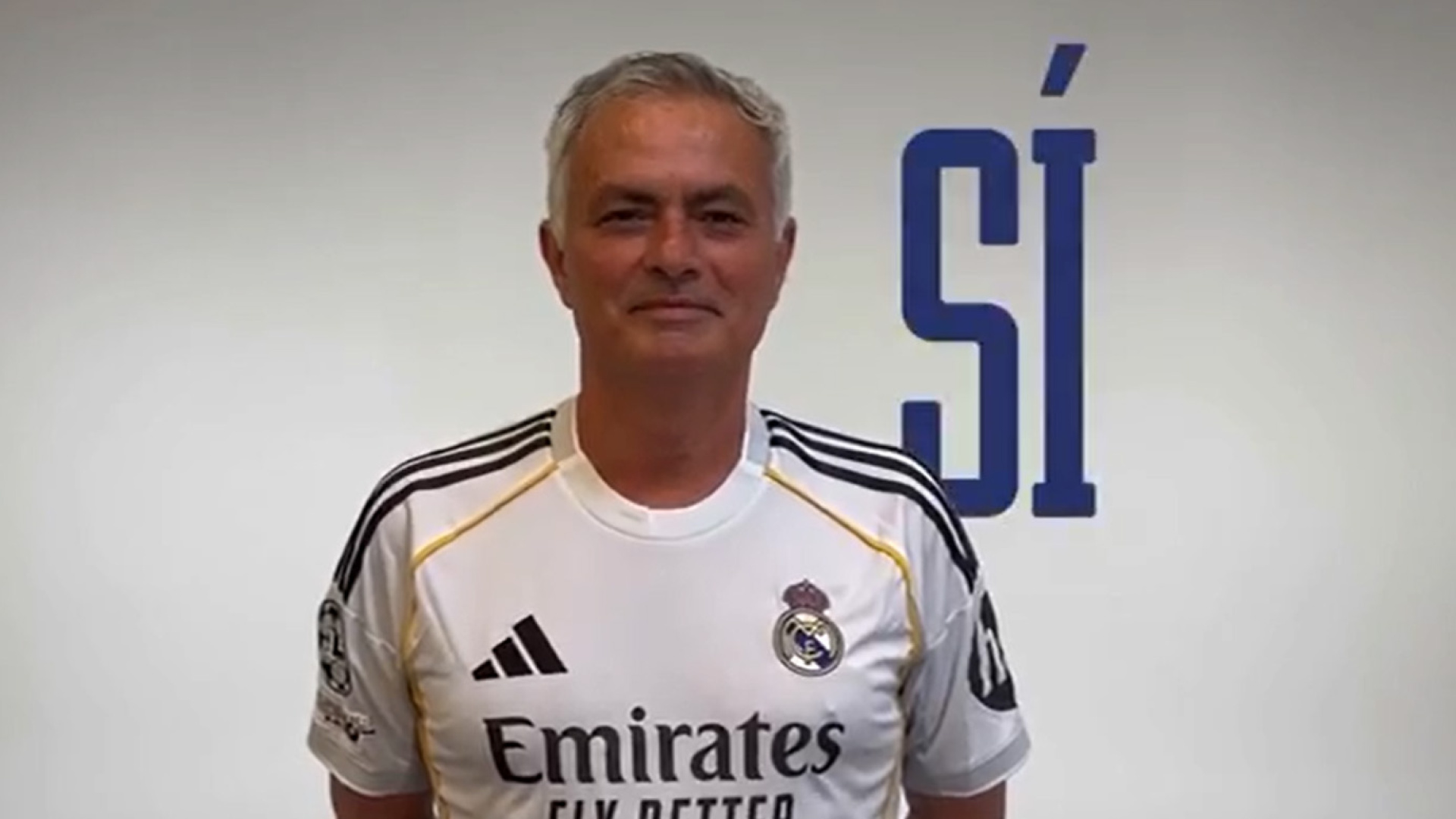 Florentino anuncia a Mourinho como su entrenador para el Real Madrid