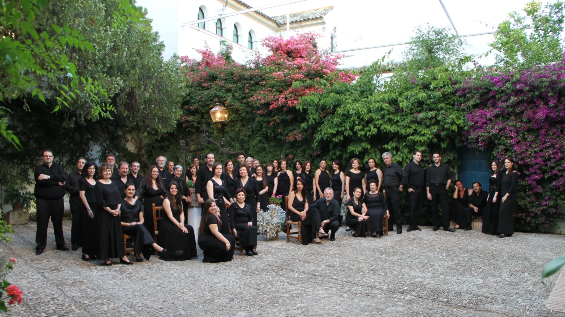 El Coro de Ópera de Córdoba y la Camerata Gala interpretan Un réquiem alemán de Brahms bajo la dirección de Alejandro Muñoz
