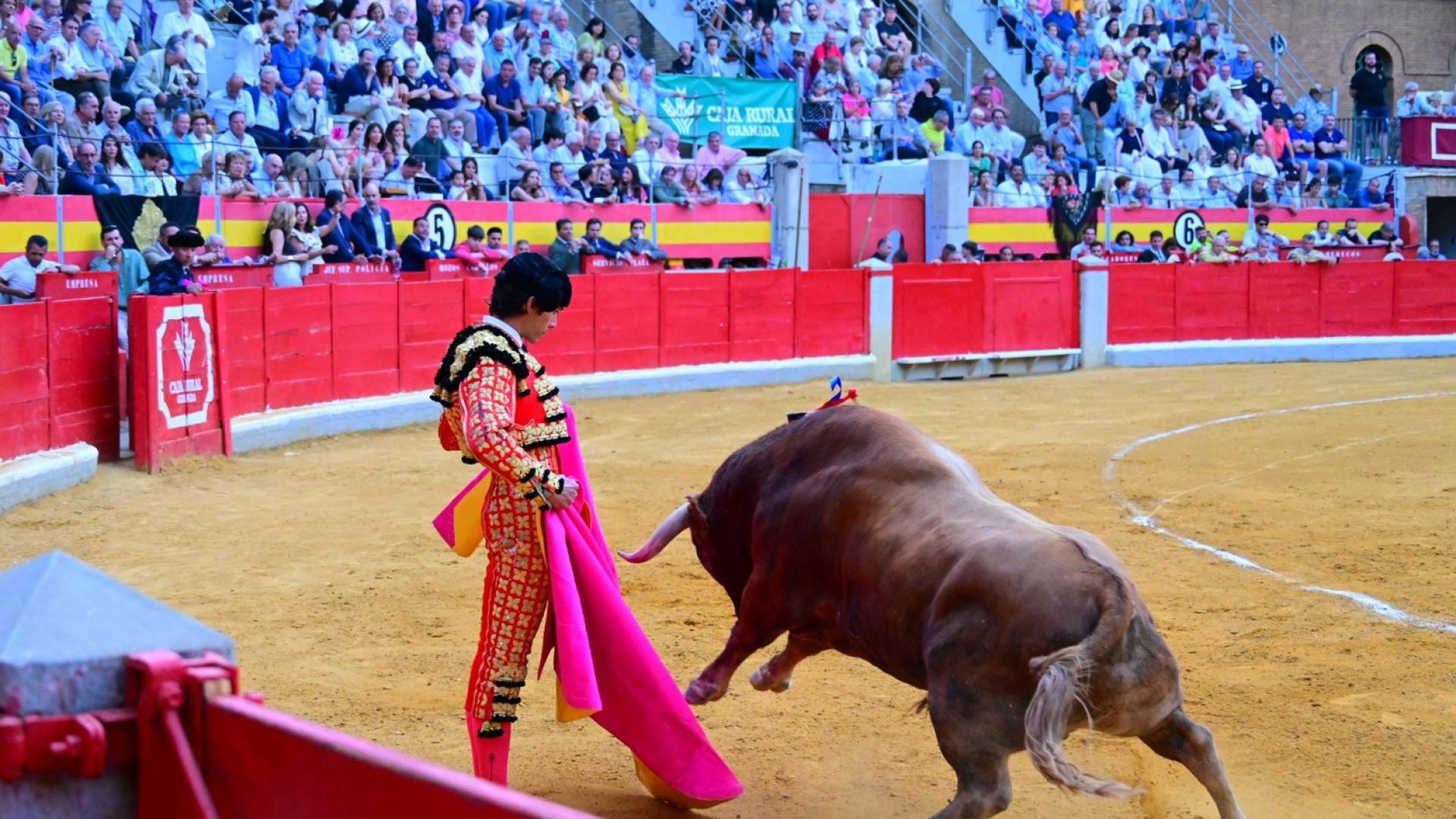 Puerta Grande para Sebastián Castella en el festejo del Día del Corpus en Granada