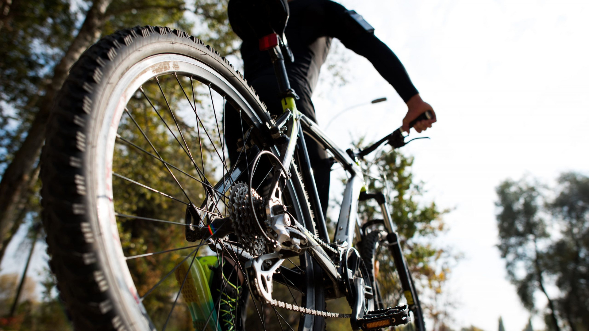 Hoya de Huesca sobre dos ruedas: seis rutas BTT para descubrir la comarca