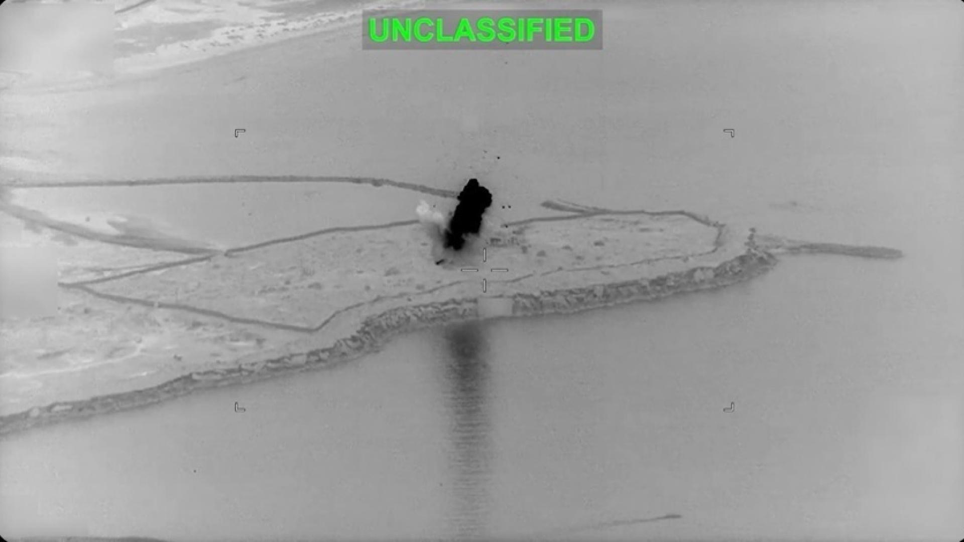 EEUU ataca radares en la costa de Irán tras destruir varios drones y misiles