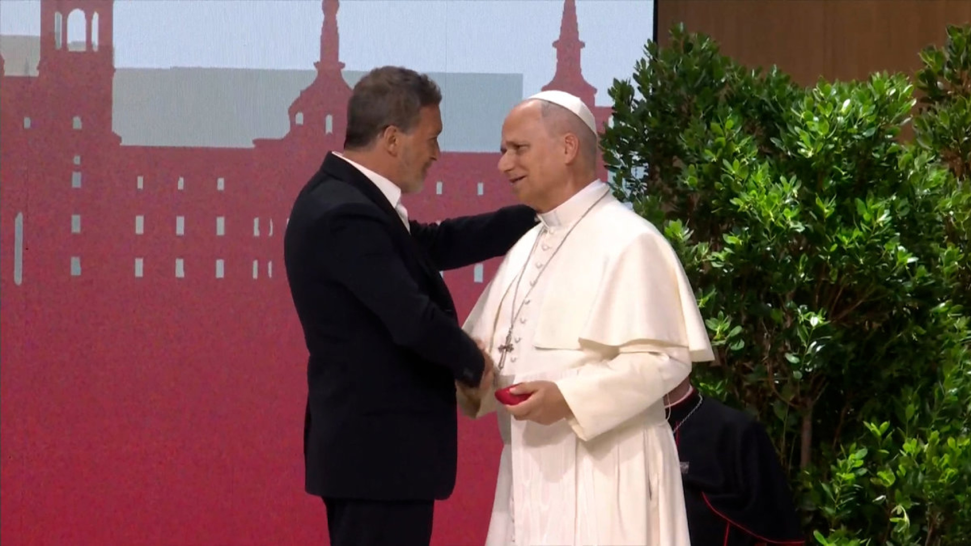 Antonio Banderas revela su primer encuentro con Dios en la Semana Santa de Málaga