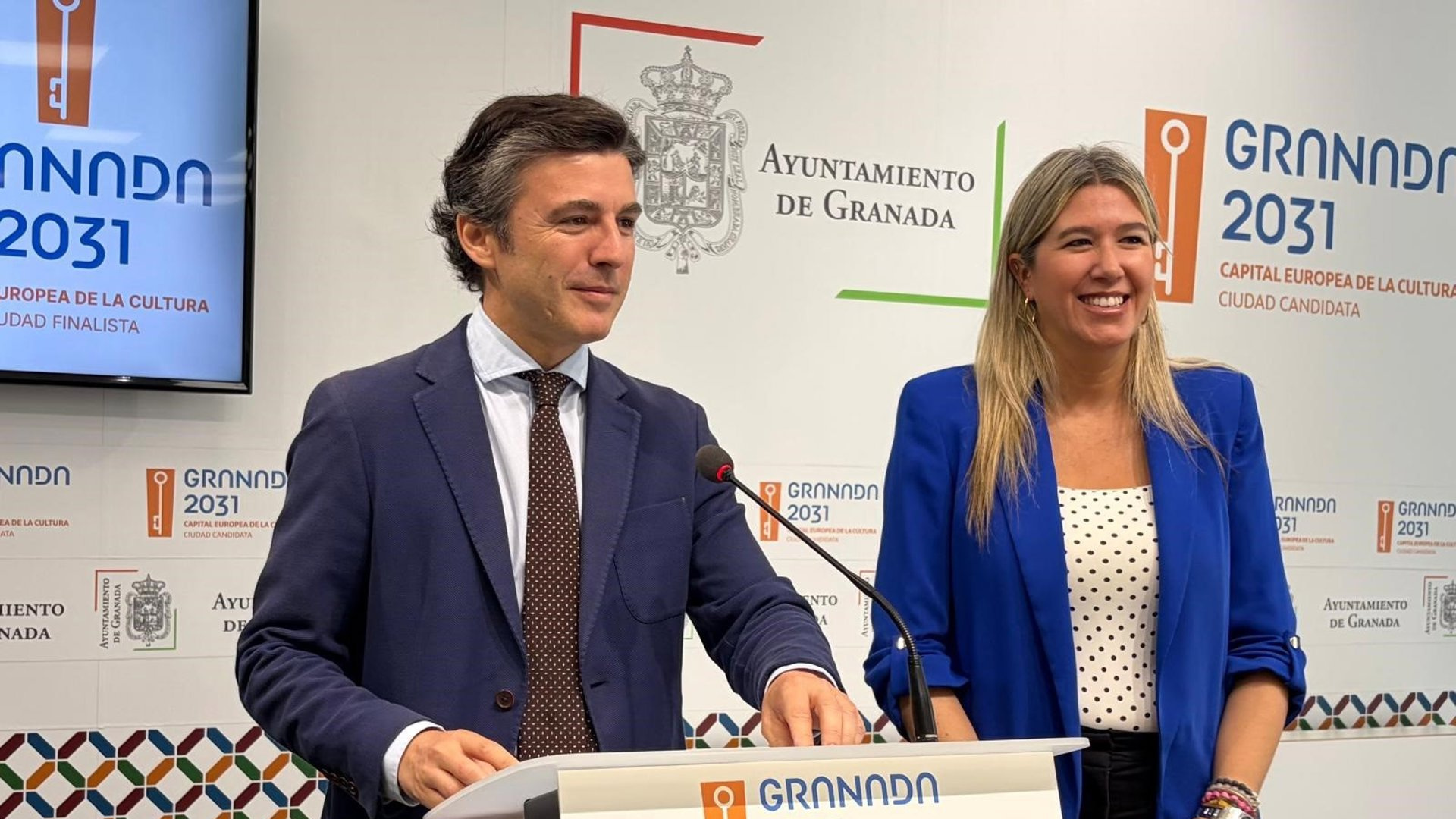 Granada vive un Corpus de récord con éxito de participación 