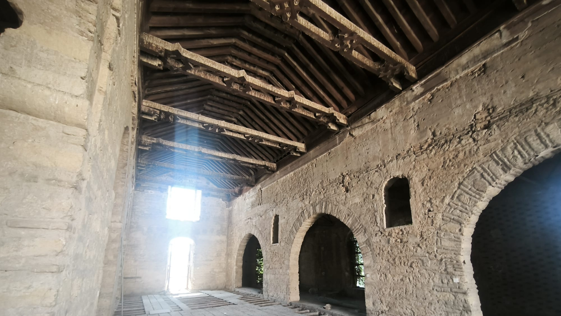 La restauración de Santa Clara saca a la luz una mezquita de
