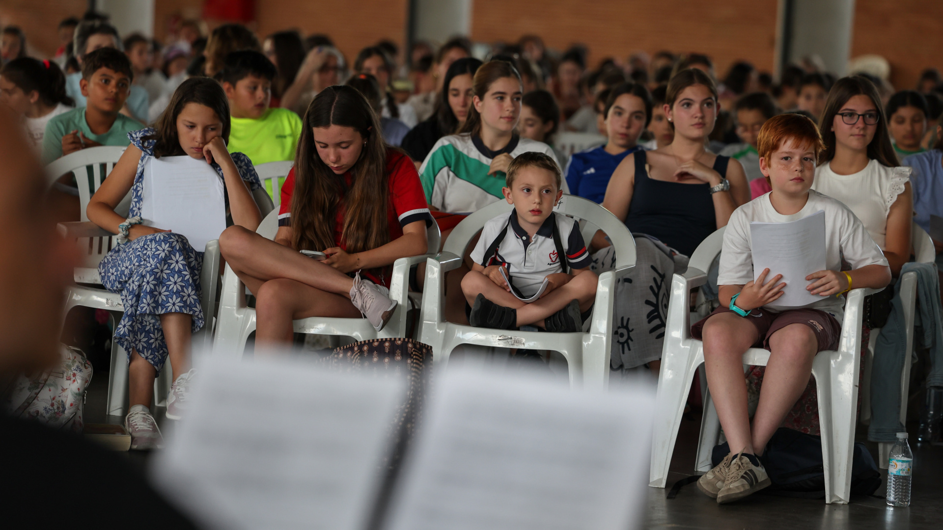 Mil voces, 100 bailarines y una orquesta de 80 músicos: la b