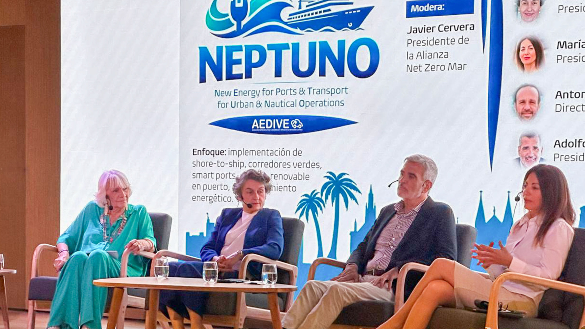 El Puerto de Almería se impulsa hacia las 'cero em
