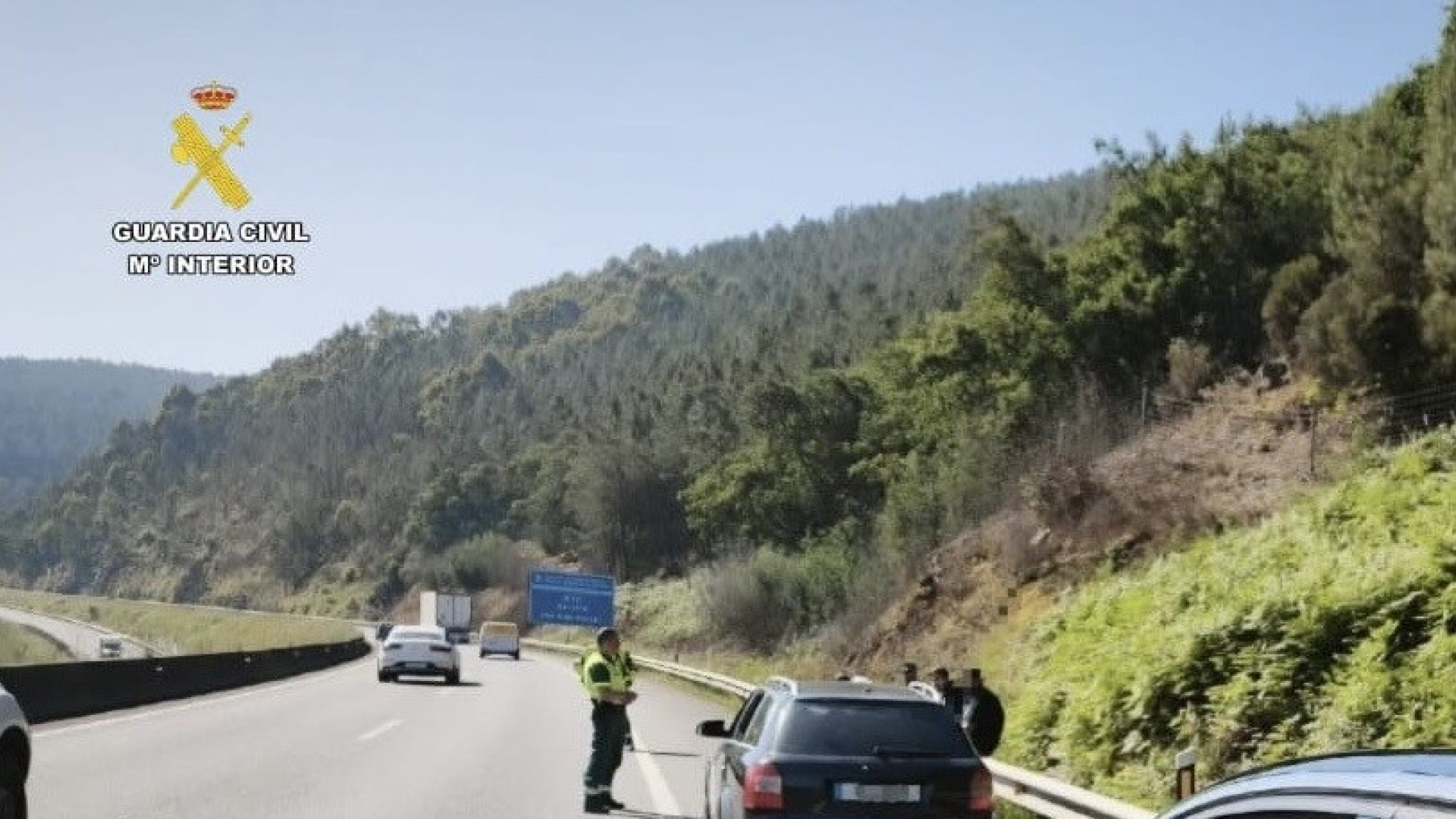 Interceptan a un conductor que se dio a la fuga de