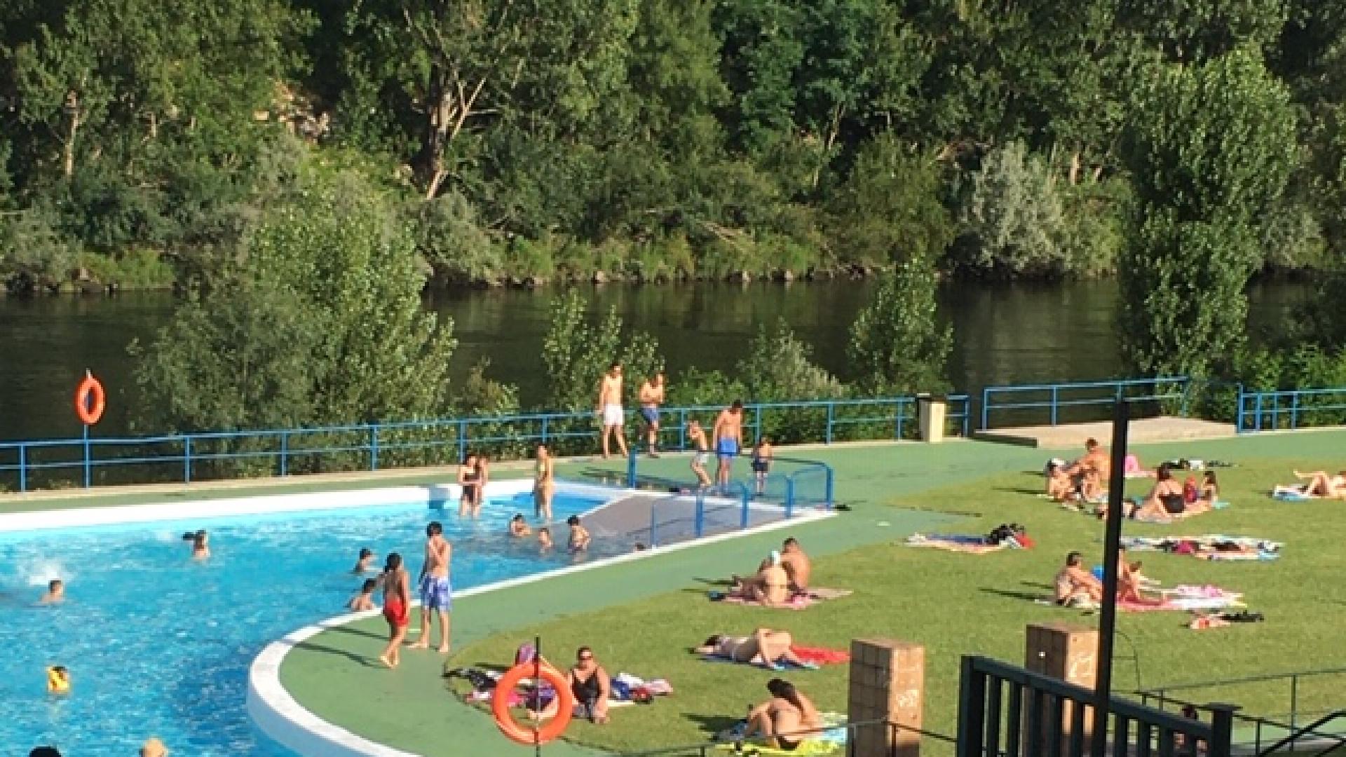 Las piscinas de Oira en Ourense abren al público e