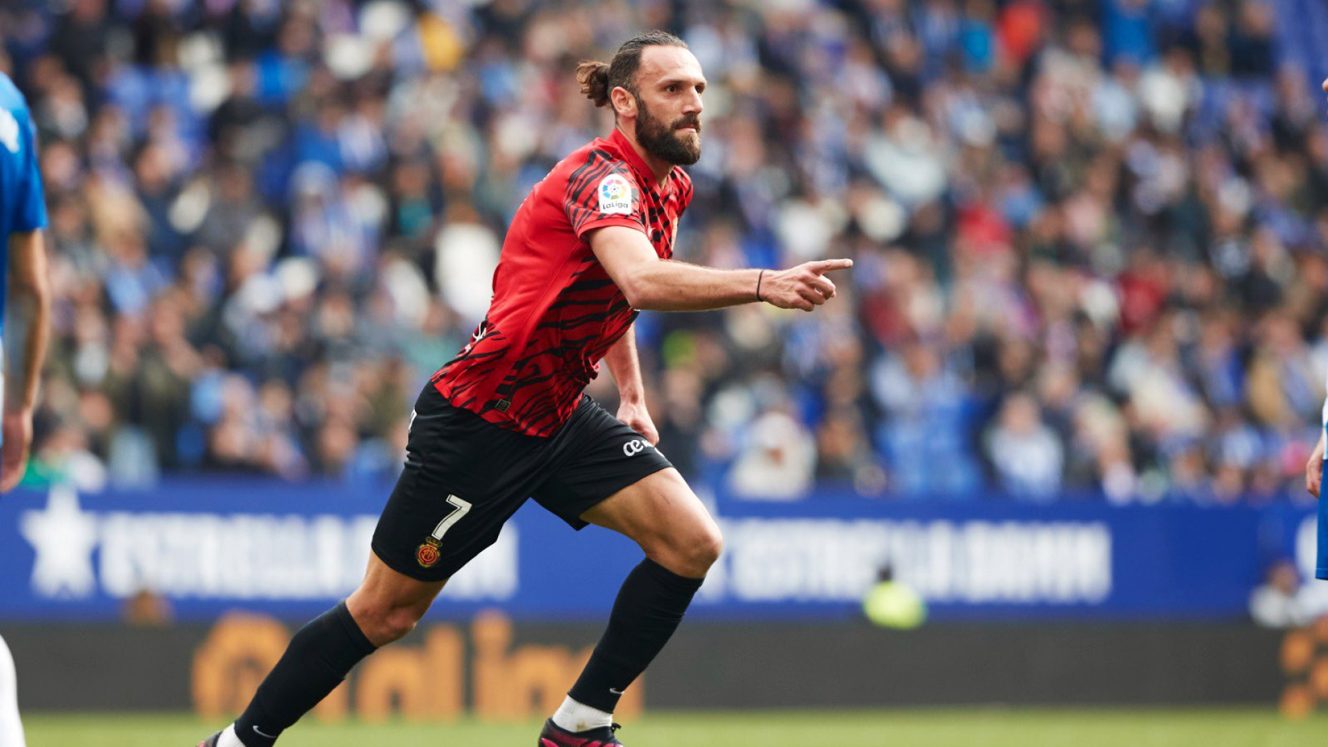 Vedat Muriqi, acuerdo de traspaso al Fenerbahçe po