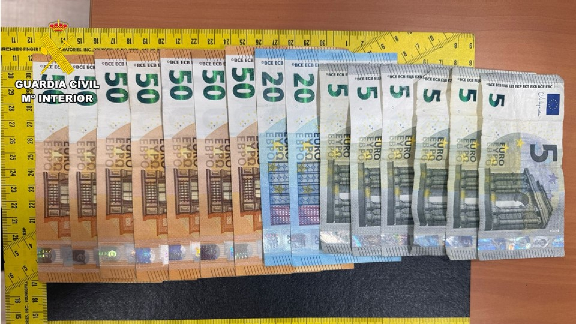 Un guardia civil fuera de servicio desarticula un 
