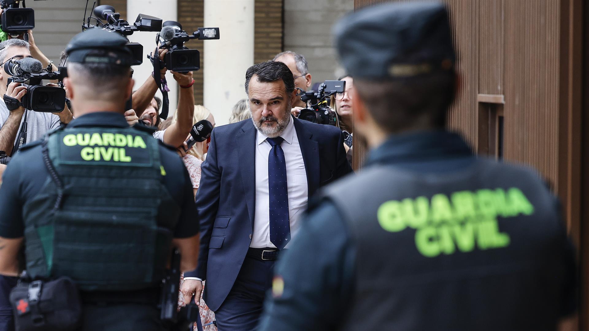 La defensa de Mazón entra en escena: "Hasta que no