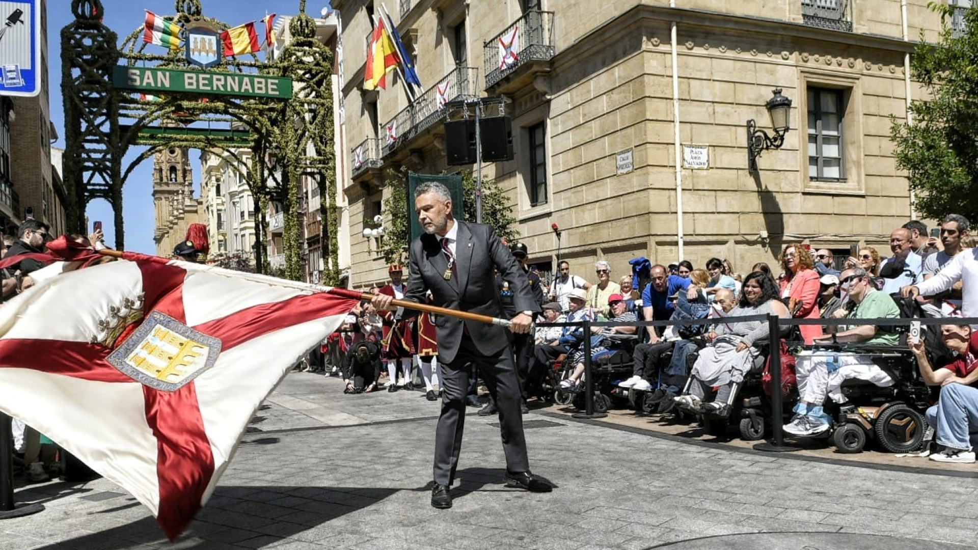 Logroño se rinde a la inclusión, la música y el vino de Rioj