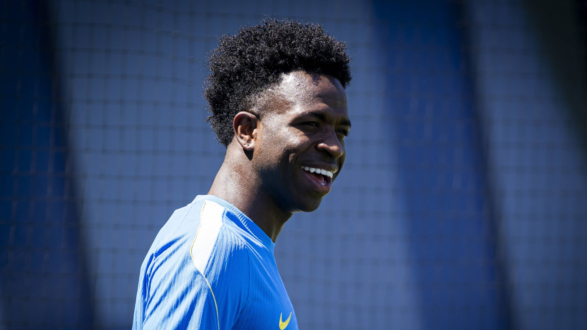 Vinicius sigue sin despejar las dudas de su renovación con el Real Madrid: "Estoy centrado en el Mundial y hablaré cuando termine el torneo"