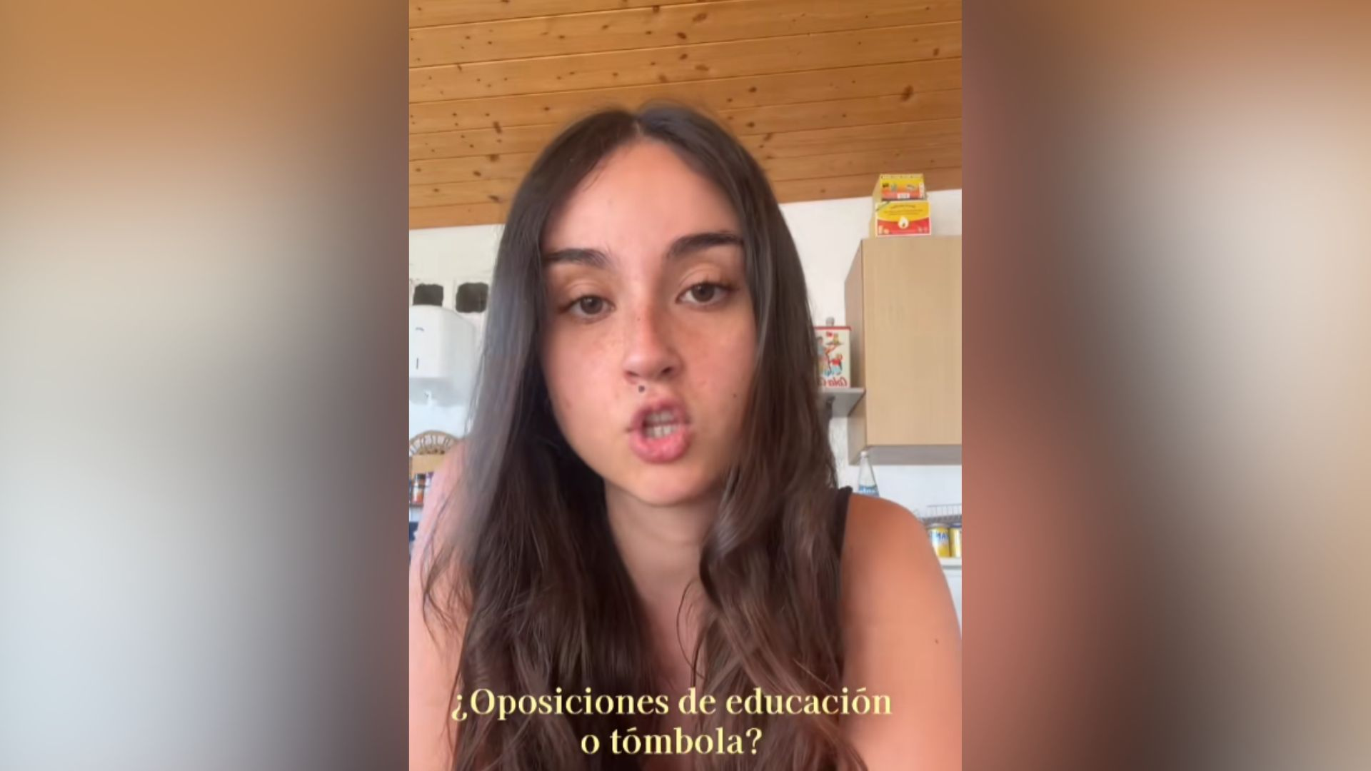 Sara, opositora de educación: "En mi especialidad hay casi un 70 por ciento de suspensos, el mismo examen puede ser un cero o un ocho dependiendo del tribunal que te corrija"