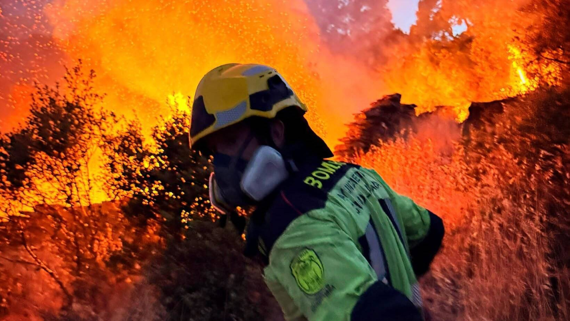 Sigue la última hora de los incendios: más de 115.000 evacuados por las llamas