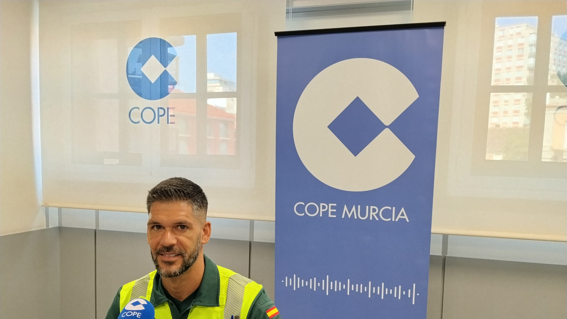 La DGT en Murcia alerta sobre el cóctel fatal en la carretera: distracciones, alcohol y vías secundarias