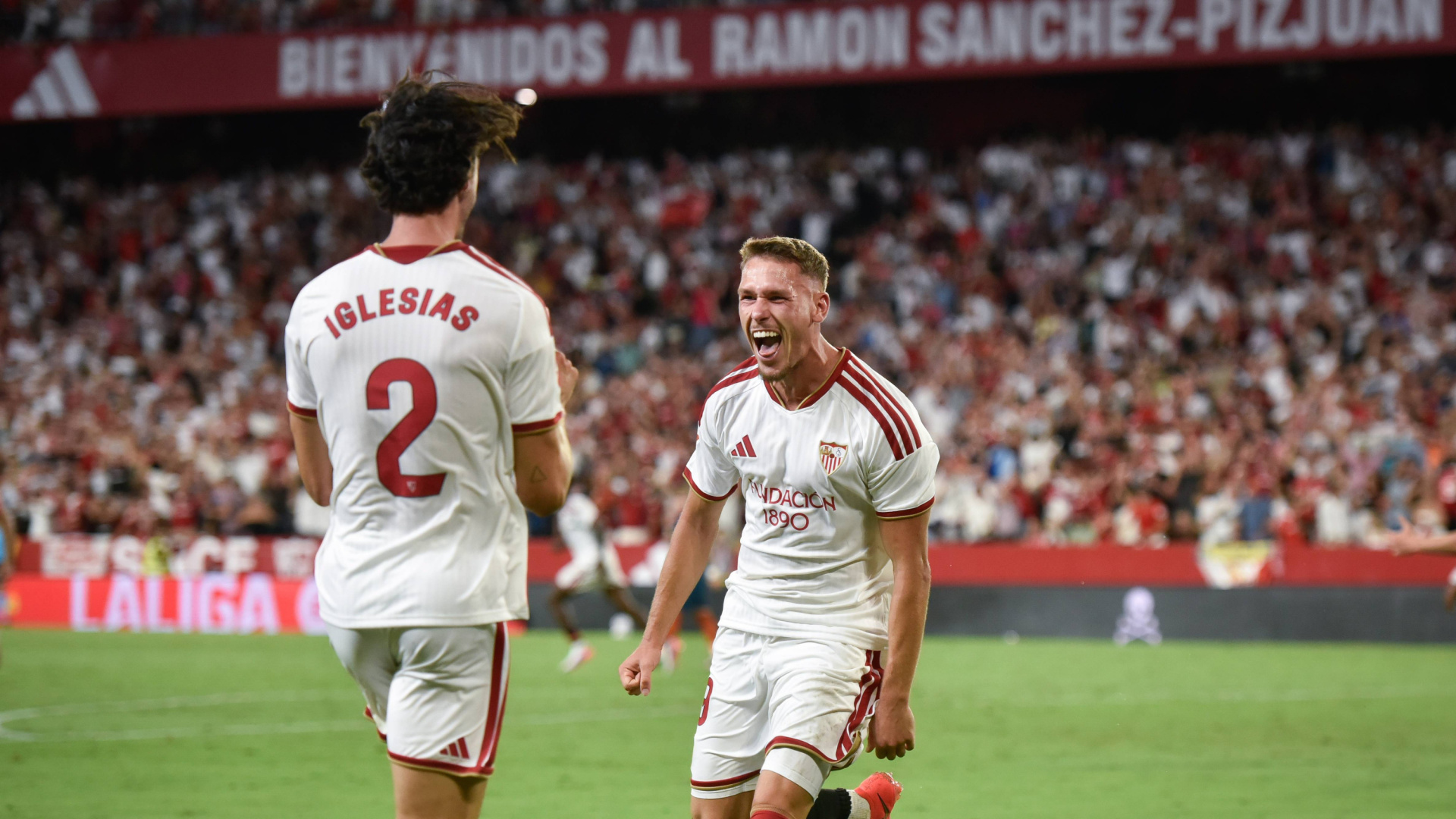 Víctor Fernández Rates Sevilla Players After Valencia Win