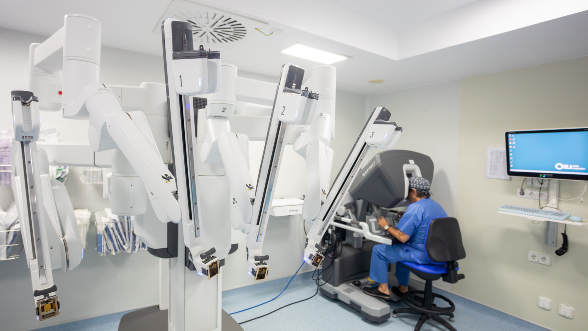 La tecnología transforma la medicina pero el factor humano marca la diferencia en el hospital
