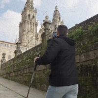 Revive el capítulo completo de 'Un lugar en la tierra' y viaja hasta Santiago de Compostela, destino de cientos de miles de peregrinos