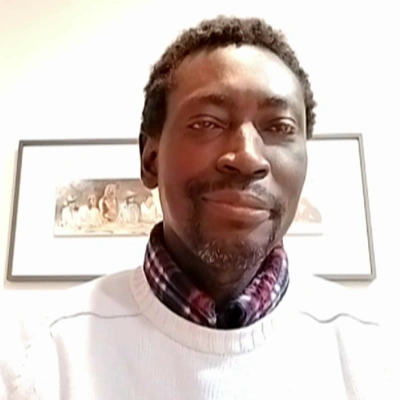 Augustine Ndour, autor de la ILP para la regularización de personas extranjeras: "Esto también beneficia al Estado porque podrán cotizar y dejar de trabajar en negro"