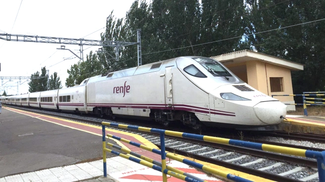 Renfe modifica los horarios de los trenes a Cantabria y Madrid por las ...