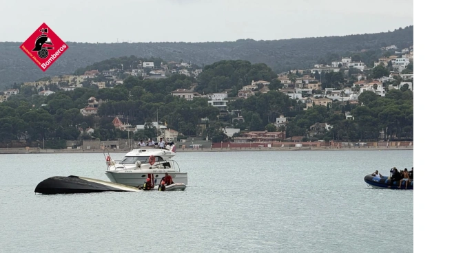 Ni rastro de las baterías y las placas solares del barco hundido en Dénia