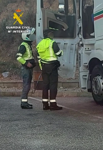 Auxilio sanitario a una camionera